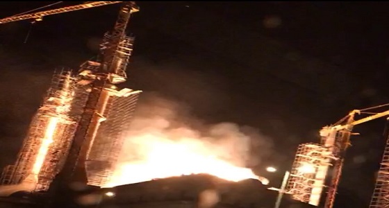 بالفيديو.. حريق كبير في جامع العثمان بالخرج