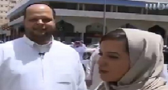 بالفيديو.. مراسلة تلفزيونية تخوض تجربة العمل ” كدّادة “