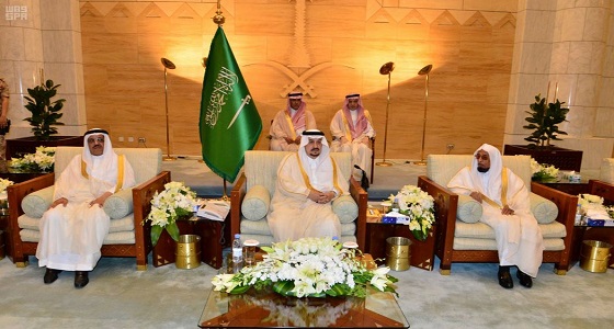 سمو أمير منطقة الرياض يستقبل المهنئين بعيد الفطر المبارك