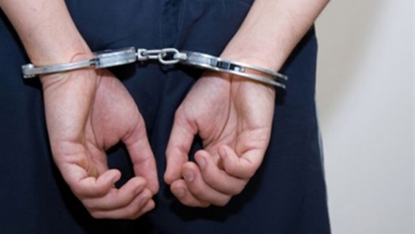 شرطة الرياض تقبض على عصابة تخصصت في النصب وتزييف العملات