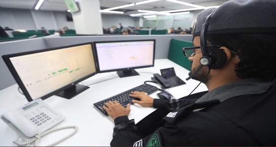 مركز العمليات الأمنية ينقذ مواطن بعد تعطل مركبته على طريق الطائف – الرياض