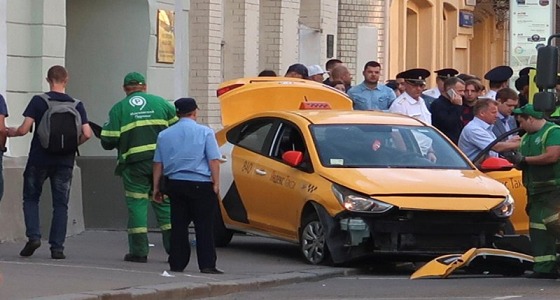 بالفيديو.. حادث دهس مروع وسط موسكو.. والسفارة تطمئن المواطنين
