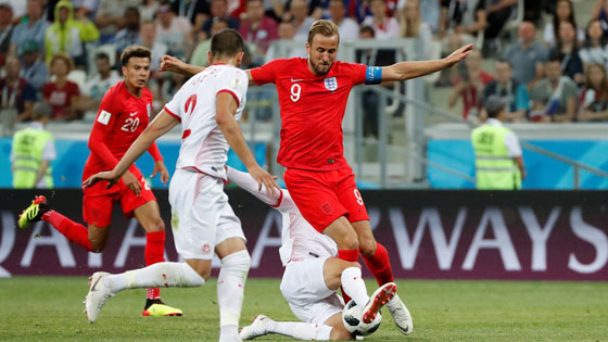 بالصور.. لعنة العرب متواصلة.. إنجلترا تفوز على تونس في الدقائق الأخيرة