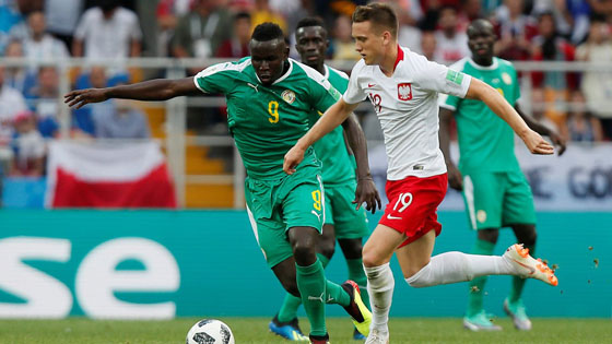 بالصور .. السنغال تتغلب على بولندا بثنائية