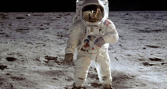 مرض غامض يحير العلماء ويصيب كل الصاعدين للقمر