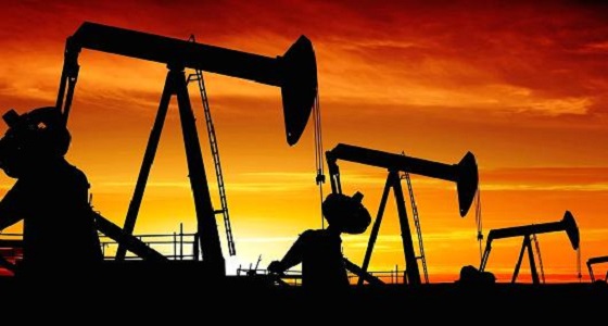 أسعار النفط ترتفع وسط شح في المعروض بالسوق