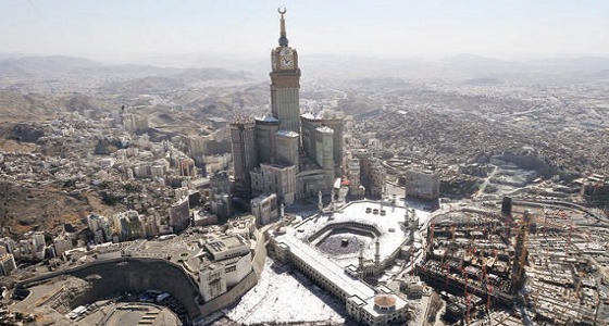 السماح للشركات والبنوك الأجنبية بامتلاك عقارات داخل مكة والمدينة بشروط