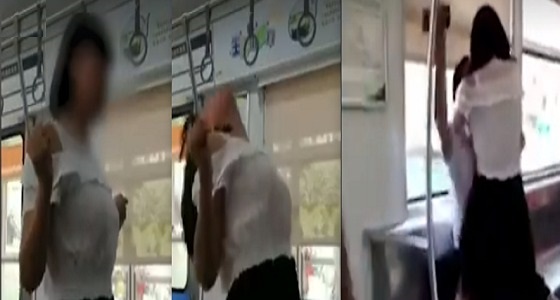 بالفيديو.. رجل يصعق سيدة بعد أن انهالت عليه بـ &#8221; العض &#8221; داخل المترو