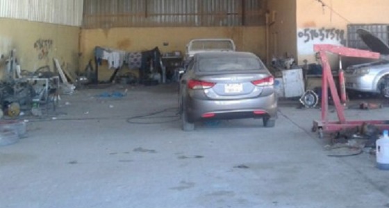 مصرع عاملين آسيويين إثر انفجار إطار شاحنة بحفر الباطن