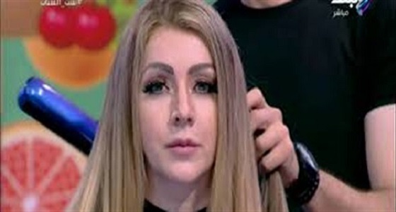 بالفيديو.. 5 عادات خاطئة تدمر شعرك.. احذريها