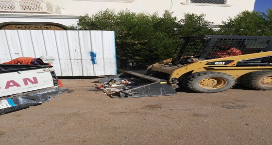 بلدية محافظة طريف تواصل اعمال النظافة المكثفة