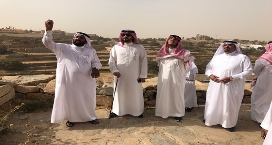 الأمير محمد بن فهد يزور بعض القري والمتاحف التاريخية بمحافظة النماص