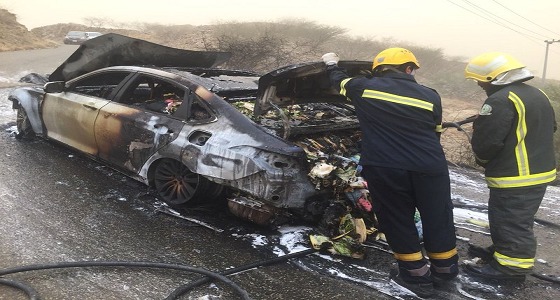 بالصور.. تفاصيل ملاحقة مهرب ” قات ” في جازان واحتراق مركبته