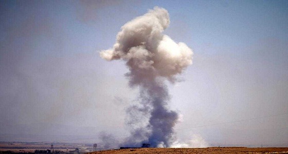 في غارة جوية على دير الزور.. مقتل 28 مدنيا بشرق سوريا