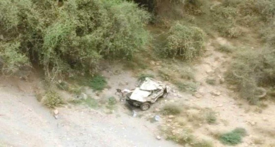 وفاة وإصابة 4 جراء سقوط مركبة من ” العنقة “