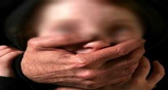 ضبط 17 رجلا تناوبوا على اغتصاب طفلة صماء لمدة 6 أشهر