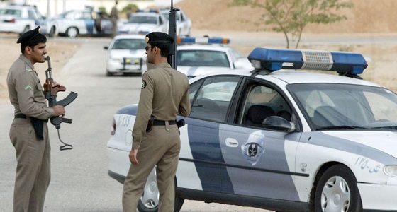 القبض على سارقي سيارتي الصحة بتثليث