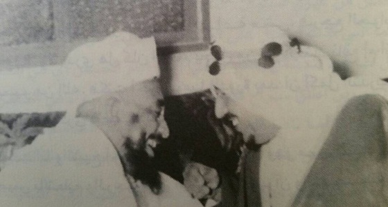صورة نادرة للملك سعود بن عبدالعزيز مع الإمام أحمد حميد الدين بصنعاء