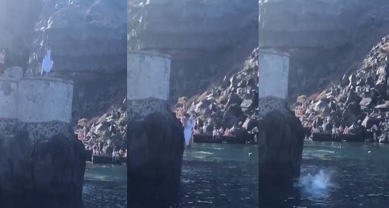 بالفيديو.. غادة عبدالرازق تفاجئ متابعيها بقفزة خطيرة في الماء