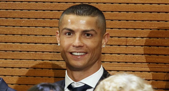 19 مليون يورو مقابل تجنيب ” رونالدو ” السجن عامان