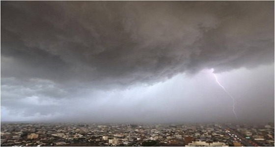 سحب رعدية على منطقتين تستمر لـ3 ساعات