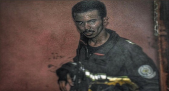 ” الحارثي ” يكشف تفاصيل إنقاذه أسرة حريق حي مشرفة وقصة صورته المتداولة