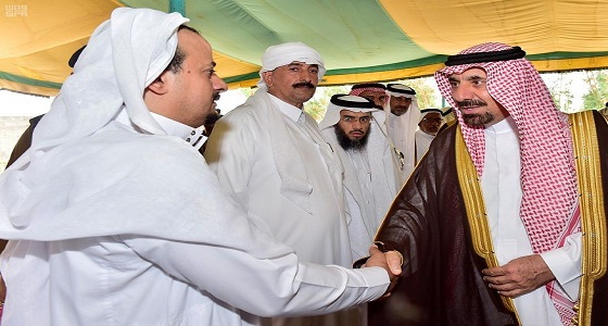 أمير منطقة نجران يواسي قبيلة الأشراف