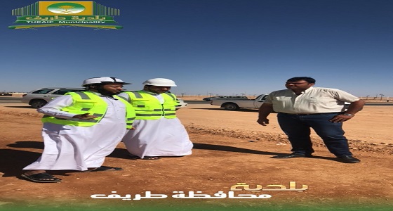 رئيس بلدية محافظة طريف يقوم بجولة ميدانية على عدد من المشاريع الجاري تنفيذها