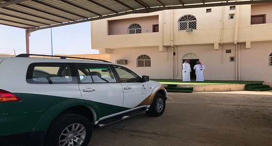 صحة الطائف تقبض على أشهر معالج ” تنسيم الرأس ” وتحيله للنيابة