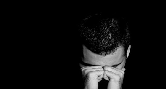 انتحل صفة طبيب من أجل حبيبته.. وهكذا اكتشف أمره!