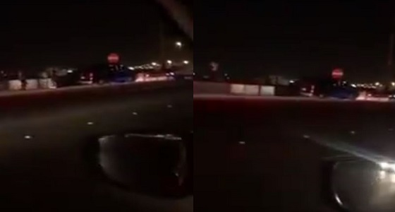 بالفيديو.. اصطدام سيارة بحاجز خرساني عند كوبري الجوهرة ونائب أمير مكة يوجه بالتحقيق