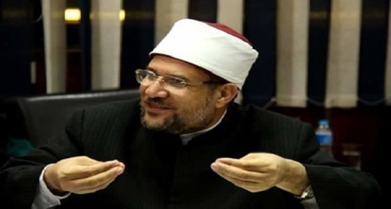 بالفيديو.. تعليق وزير الأوقاف المصري على خلع حلا شيحة الحجاب