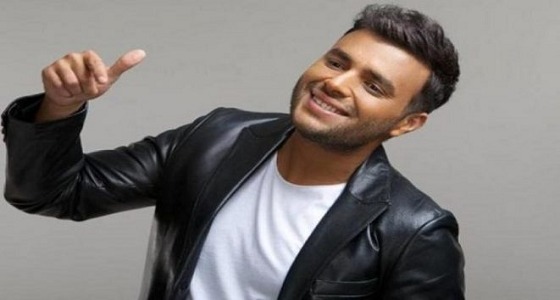 مطرب مصري ينشر فيديو خاص مع زوجته ويثير الجدل