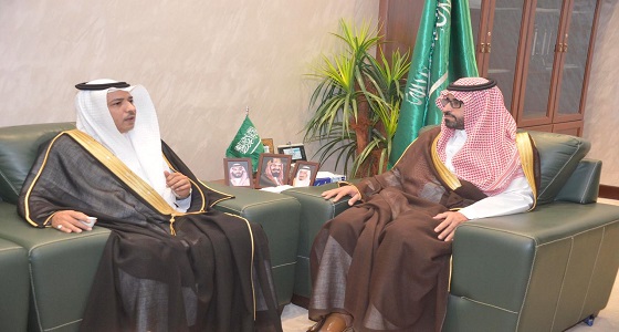 وكيل إمارة الشمالية يلتقي مدير عام المحطات الداخلية بالخطوط السعودية