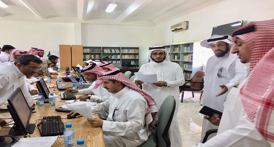 معالجة قبول 1003 طلاب بخميس مشيط