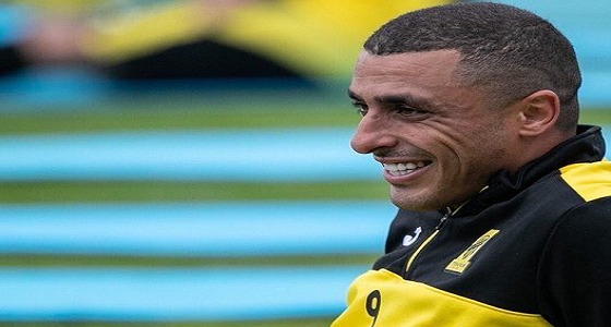 ” دياز ” يستبعد ” العكايشي ” من القائمة المغادرة إلى لندن