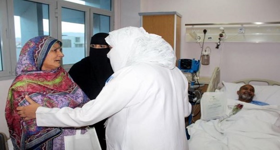 بالصور.. فريق طبي يجري عملية قلب ناجحة لحاج باكستاني بالمدينة المنورة