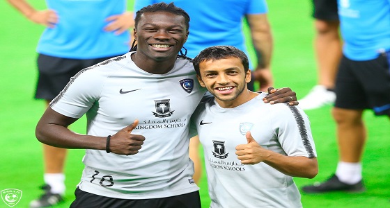 بالصور.. الهلال ينهي تحضيراته استعدادًا للقاء الفيحاء غدًا