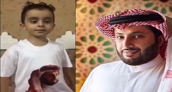 بالفيديو.. طفل صغير يهنيء آل الشيخ.. والأخير يعده بمباراة الدوري