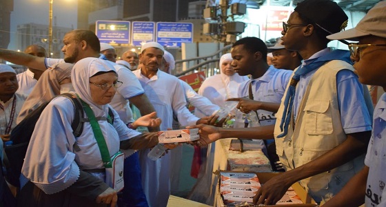 20700 ساعة تطوعية يستعد بها طلاب و طالبات أندية الحي بمكة لخدمة حجاج بيت الله