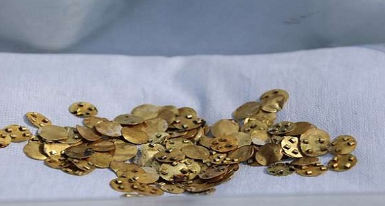 بالصور.. العثور على 3 آلاف قطعة ذهبية تعود لـ 2800 عاما قبل الميلاد