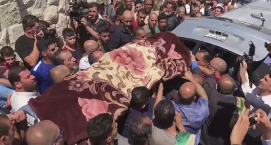 بالفيديو.. جموع غفيرة تشيع جثمان الفنان الأردني ياسر المصري إلى مثواه الأخير