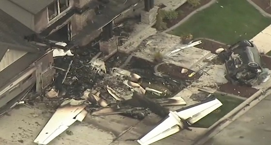 بالفيديو.. رجل يسرق ” طائرة ” لأجل تنفيذ مهمة انتحارية لقتل زوجته