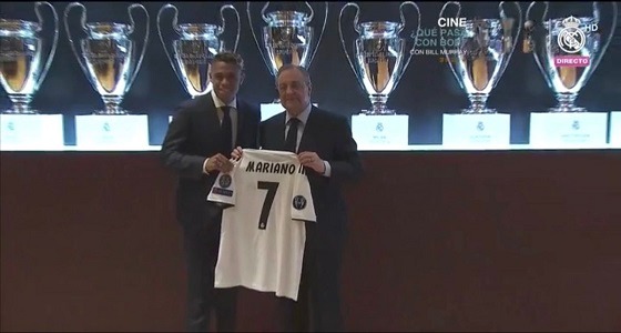 رسميا.. ماريانو دياز يرتدي الرقم 7 مع ريال مدريد