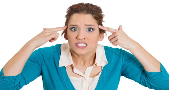 بالفيديو.. سلوكيات غريبة تفعلها يوميا تعكس حالتك النفسية