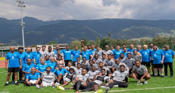 بعثة الهلال تغادر إلى الرياض بعد اختتام معسكر التدريب بالنمسا