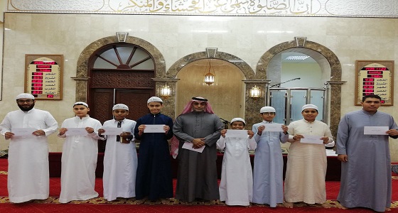 حلقات القرآن في جدة.. صيف حافل بالنجاح والتكريم