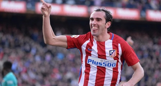 قائد أوروجواي يؤيد تدخل ” فيفا “