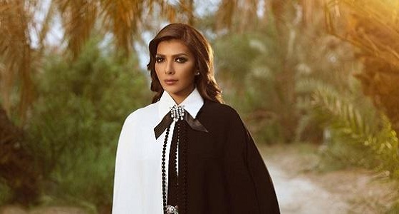 بالصورة.. أصالة تثير سخرية جمهورها بسبب الجوارب