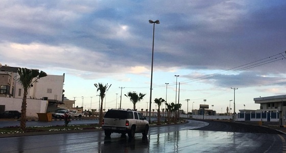 أمطار على مراكز محافظة أملج